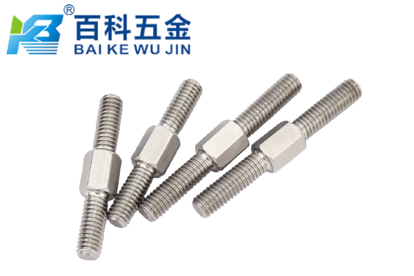 中六角双头螺栓在低温零下40度环境下推荐使用哪种材料？百科五金详解