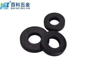 盐雾环境对碳钢垫片寿命影响多大？百科五金深度解析