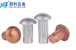 标牌铆钉脱落是铆钉太短还是基材太软？百科五金详解