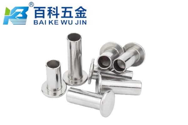 铆钉材质是否需与基材相近以减少电偶腐蚀？百科五金详解