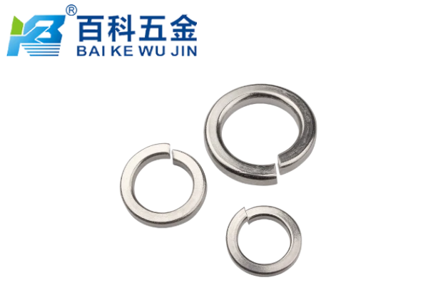 弹垫的断裂通常是因为硬度过高还是韧性不足？百科五金解答