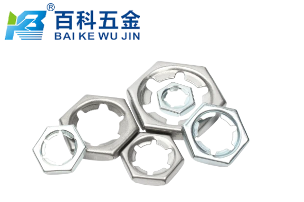 扣紧螺母的锁紧力主要来自摩擦力还是机械干涉？百科五金详解